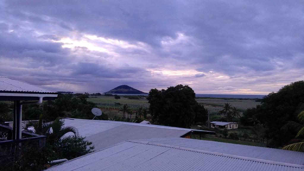 The Beehive Fiji Hotell Rakiraki Exteriör bild